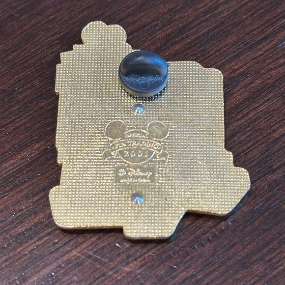 RARE Disney Mickey and Walt Trading Pin - Picture 2 of 2